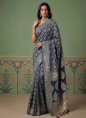 Teal Color Gold Zari Weaving Pashmina Silk Saree 4