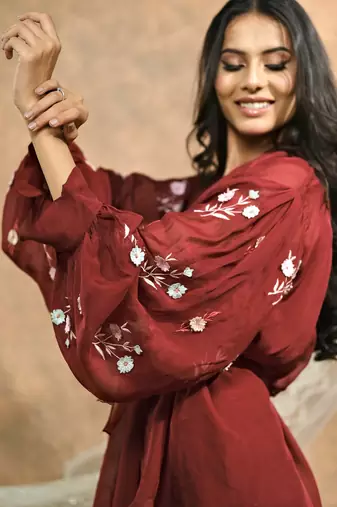 Bloomed maroon jacket with dress set