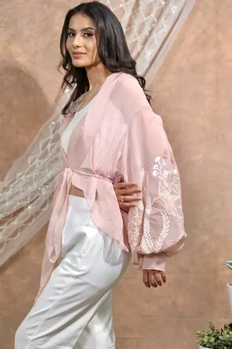 Bloomed peach with white co-ord set