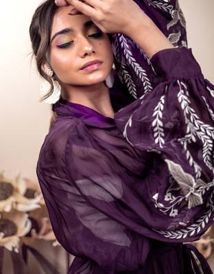 Bloomed purple jacket with white co-ord set 4