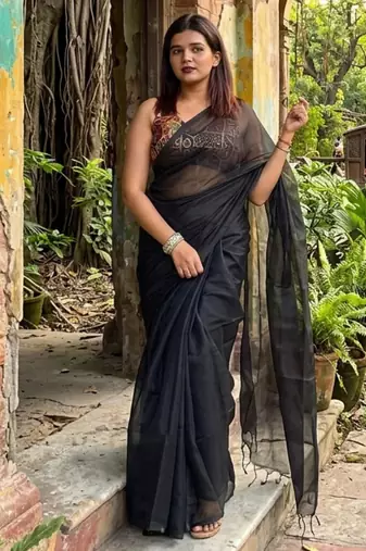  raabta black handloom tissue saree