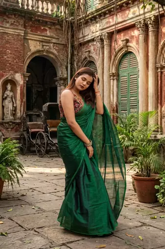  hara noor bottle green handloom tissue saree