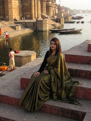  swarnika gold handloom tissue saree 4