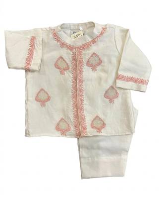 Cream white embroidered pure chanderi kurta set 2