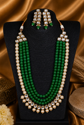 Elegant Multi Layer Pearl Beaded Kundan Jewelry Set 2