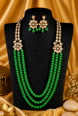 Multi Layer Kundan Pearl Beaded Gold Plated Necklace Set 2