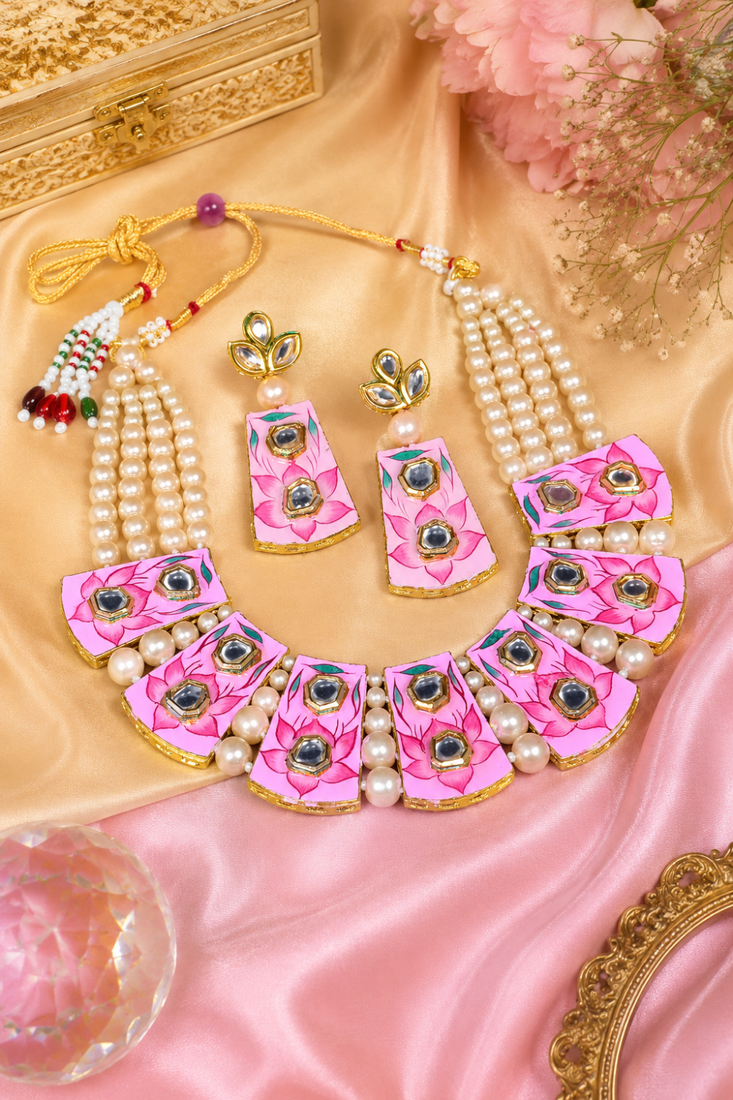 Gold plated pink meenakari kundan necklace