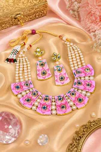 Gold plated pink meenakari kundan necklace