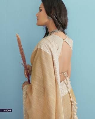 soft linen silk blend saree with chikankari weaved border 4