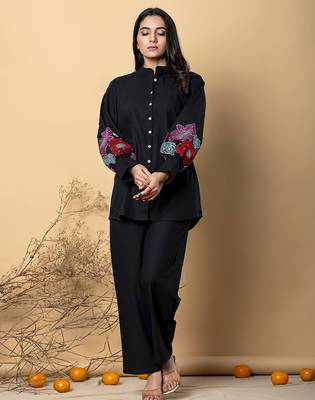 Women's cotton black embellished co-ord-set 4