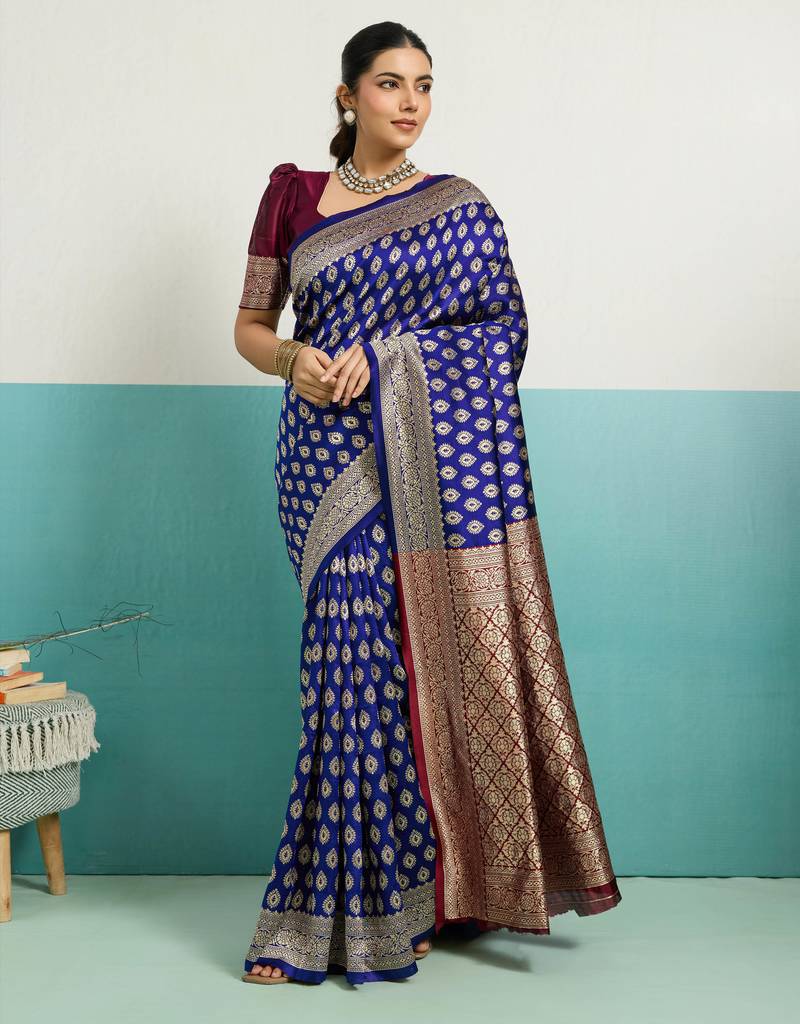 Violet banarasi art silk blend zari woven saree with unstitched blouse piece