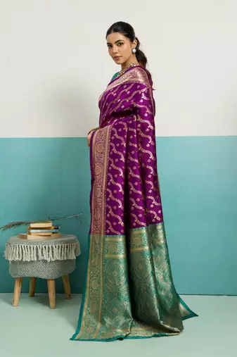 Wine banarasi art silk blend zari woven saree with unstitched blouse piece