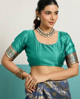 Wine banarasi silk blend zari woven saree with unstitched blouse piece 4