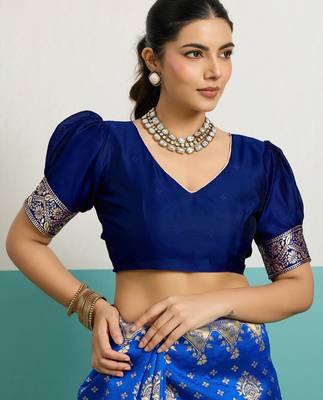 Teal banarasi silk blend zari woven saree with unstitched blouse piece 4