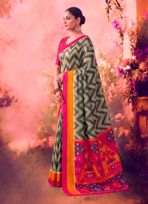 Tasar silk printed saree with contrast geometric border and designer pallu 4