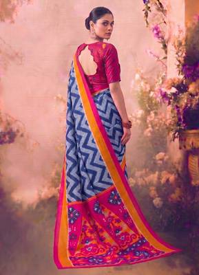 Tasar silk printed saree with contrast geometric border and designer pallu 3