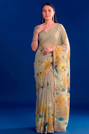 Women's floral printed weightless marbal saree