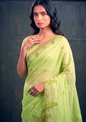 Cotton silk woven saree with traditional zari weaving border 2