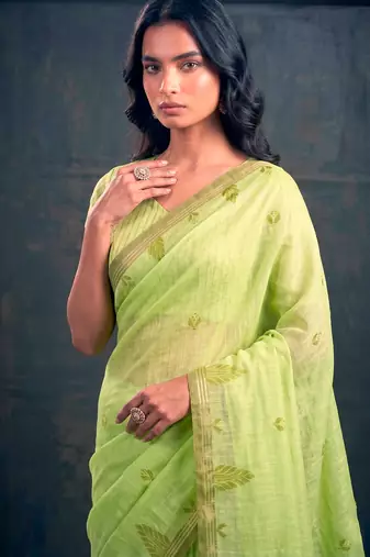 Cotton silk woven saree with traditional zari weaving border