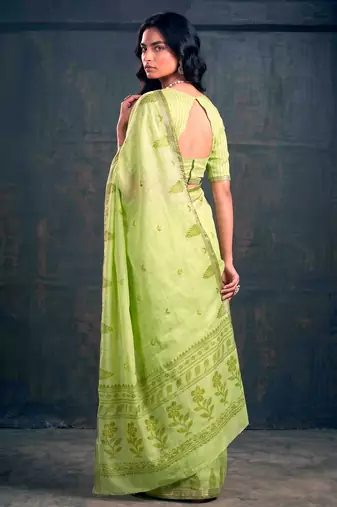 Cotton silk woven saree with traditional zari weaving border