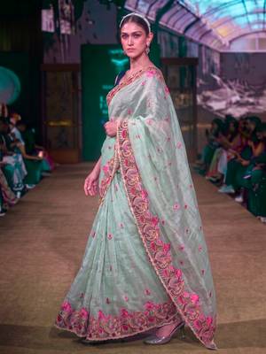 Women's kota tissue saree elegant threadwork & zari border detail 4