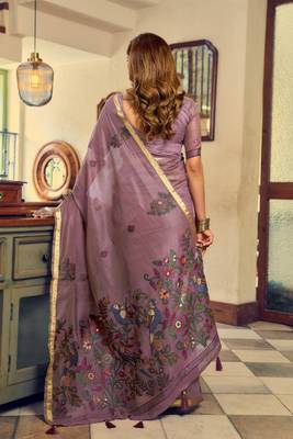 kolkata cotton litchi work saree with fancy tassels 3
