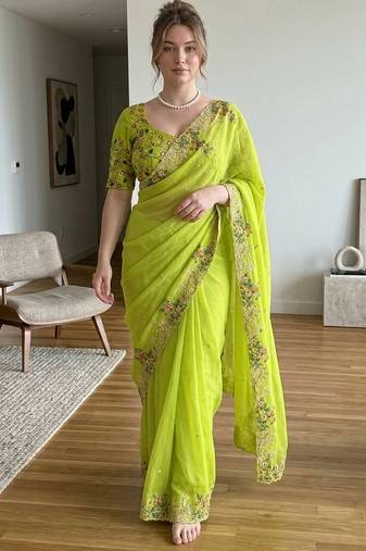 New stylish trendy party wear saree
