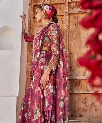 Wine printed chiffon drape saree set 3