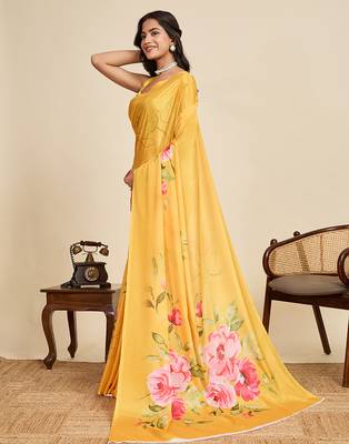 yellow chiffon printed saree with blouse 2