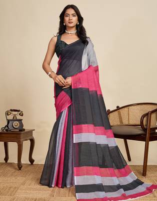 black linen printed saree with blouse 1