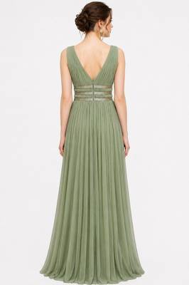 Light green georgette sleevless embroidered gown 2