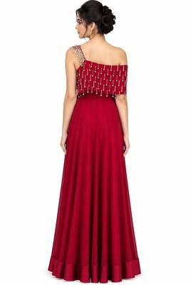 Red georgette sleevless embroidered gown 2
