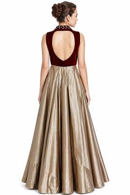 Golden silk sleevless embroidered gown 2