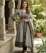 Cream embroidered with jaquard  kanchi cotton maxi kurti dupatta set