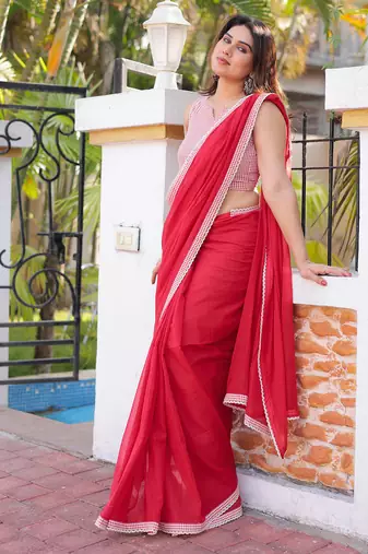 Red mul cotton saree with blouse