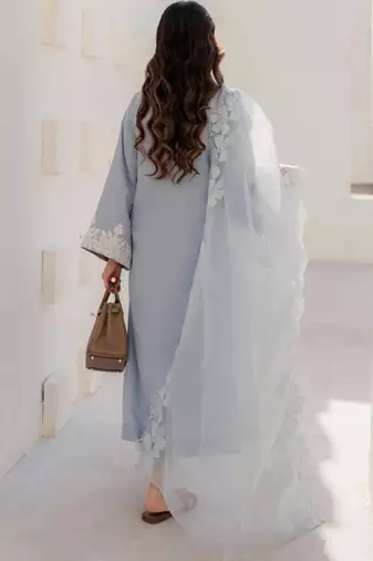 blue chanderi silk blend embroidered suit set with organza dupatta