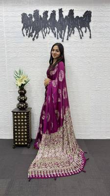 Magenta Color Mirror And Latkan Pallu Border Work Satin Silk Saree 3