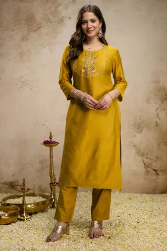 Elegant vatican embroidered straight kurti pant set with jacquard zari dupatta for women