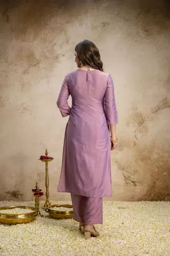 Elegant vatican embroidered straight kurti pant set with jacquard zari dupatta for women