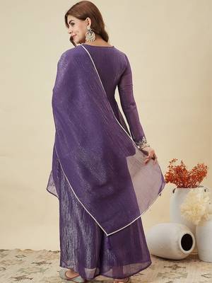 Elegant chanderi kurti pant set with solid bhagalpuri dupatta 3