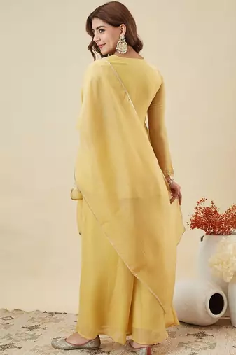 Elegant chanderi kurti pant set with solid bhagalpuri dupatta