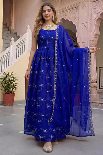 Elegant organza embroidered kurti set with organza dupatta for women