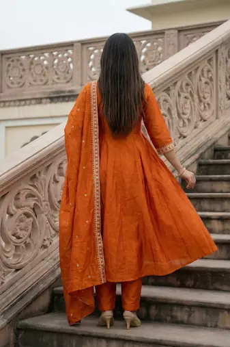  cp vichitra embroidered kurti set with embroidered dupatta for women