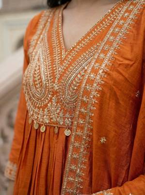  cp vichitra embroidered kurti set with embroidered dupatta for women 4