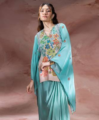 Blue embroidered crepe co ord set 3