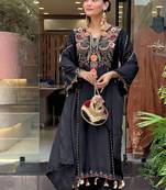 embroidered p.v. chanderi kurti pant dupatta set