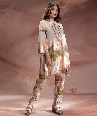 Beige embroidered chanderi co ord set 2