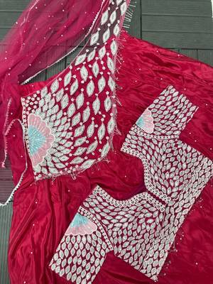 rani pink moti crep pre draped saree 5