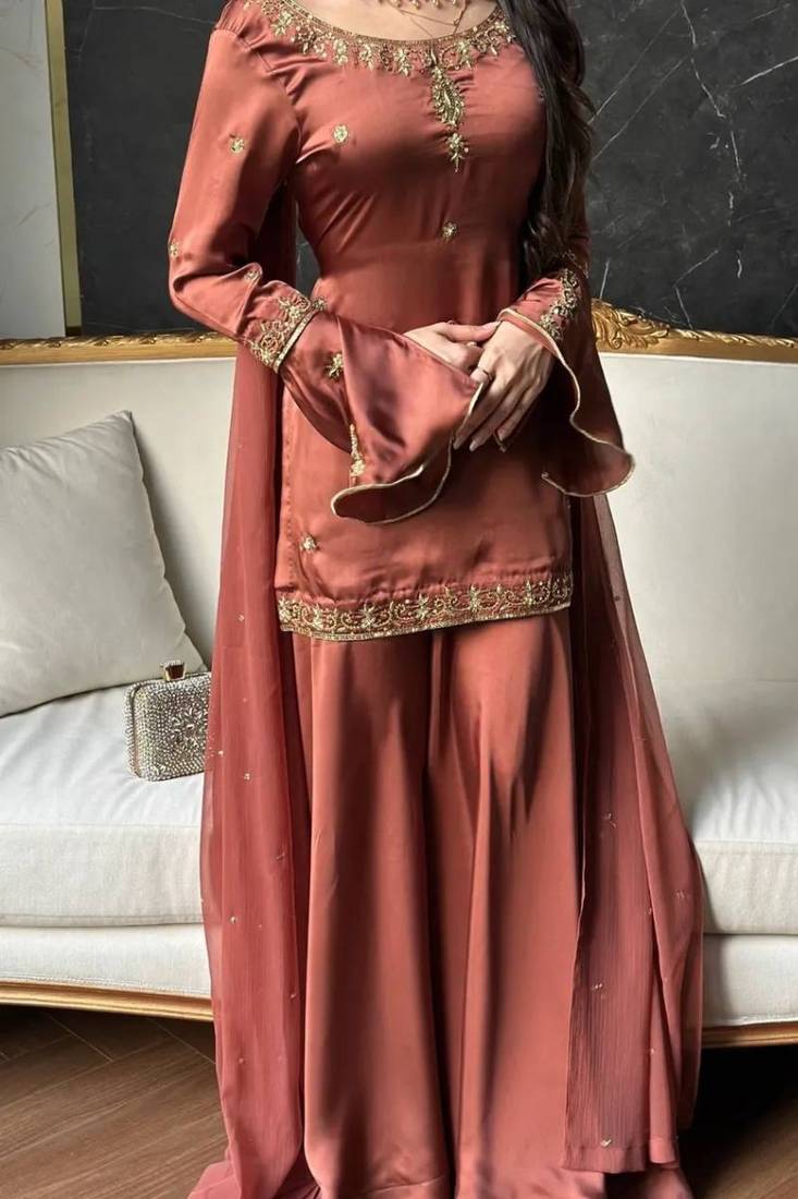 Pakistani farshi suit: natural crepe silk with multi needle work