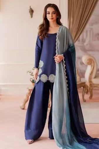 Natural crepe silk suit with jarcan diamond & 9mm sequins